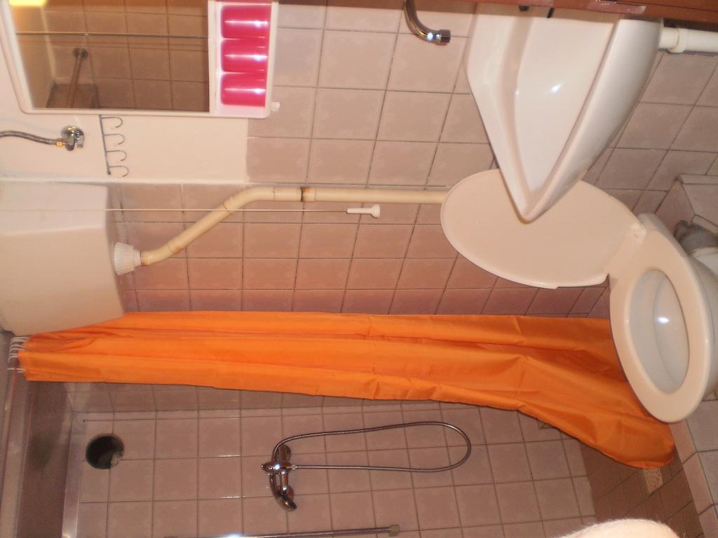 Pod Skalou Hotel 2*